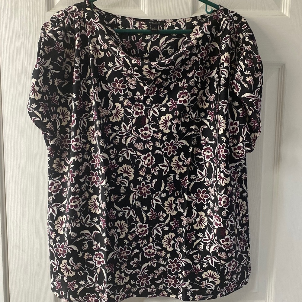 Ann Taylor black floral blouse